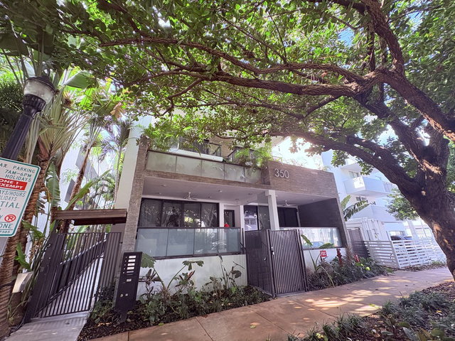 350 Meridian Condo photo 2